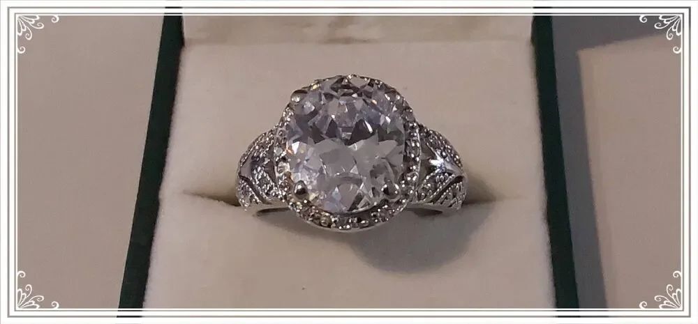 5 Ct Oval/Round Halo Leaf Design Sim Diamond Vintage Engagement Ring #8~18K/925